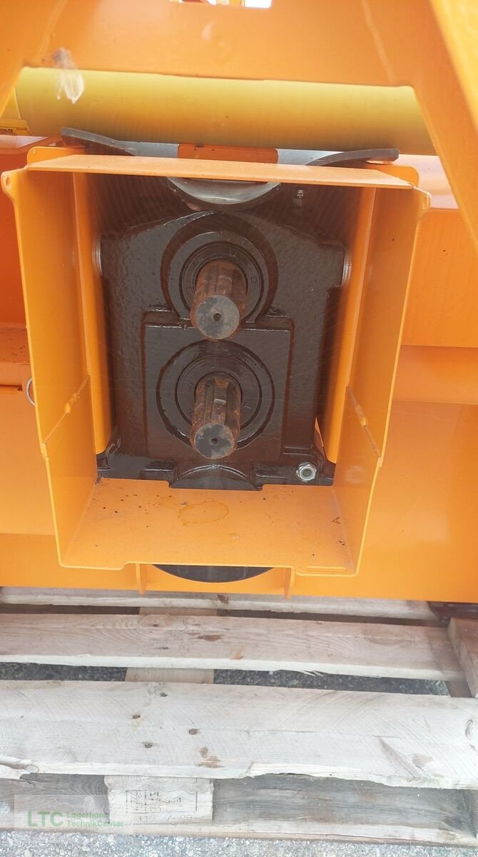 Schneefräse of the type Sonstige Optimal 2402HD, Neumaschine in Herzogenburg (Picture 10)