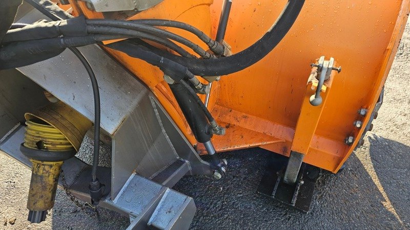 Schneefräse of the type Sonstige SF 27E-70-R-180, Gebrauchtmaschine in Altendorf (Picture 6)