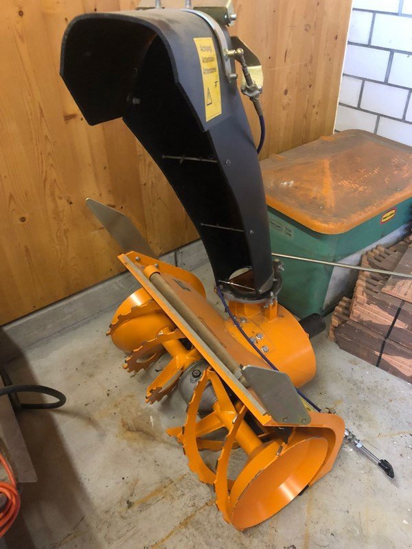 Schneefräse of the type Sonstige Sonstiges, Gebrauchtmaschine in Buochs NW (Picture 1)