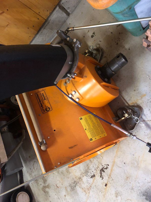 Schneefräse of the type Sonstige Sonstiges, Gebrauchtmaschine in Buochs NW (Picture 2)