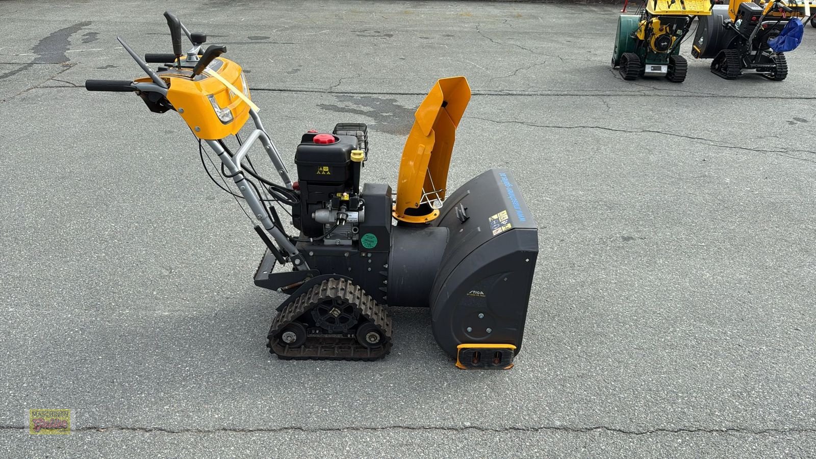 Schneefräse des Typs Stiga ST 401 Schneefräse mit Raupenantrieb, Gebrauchtmaschine in Kötschach (Bild 1)