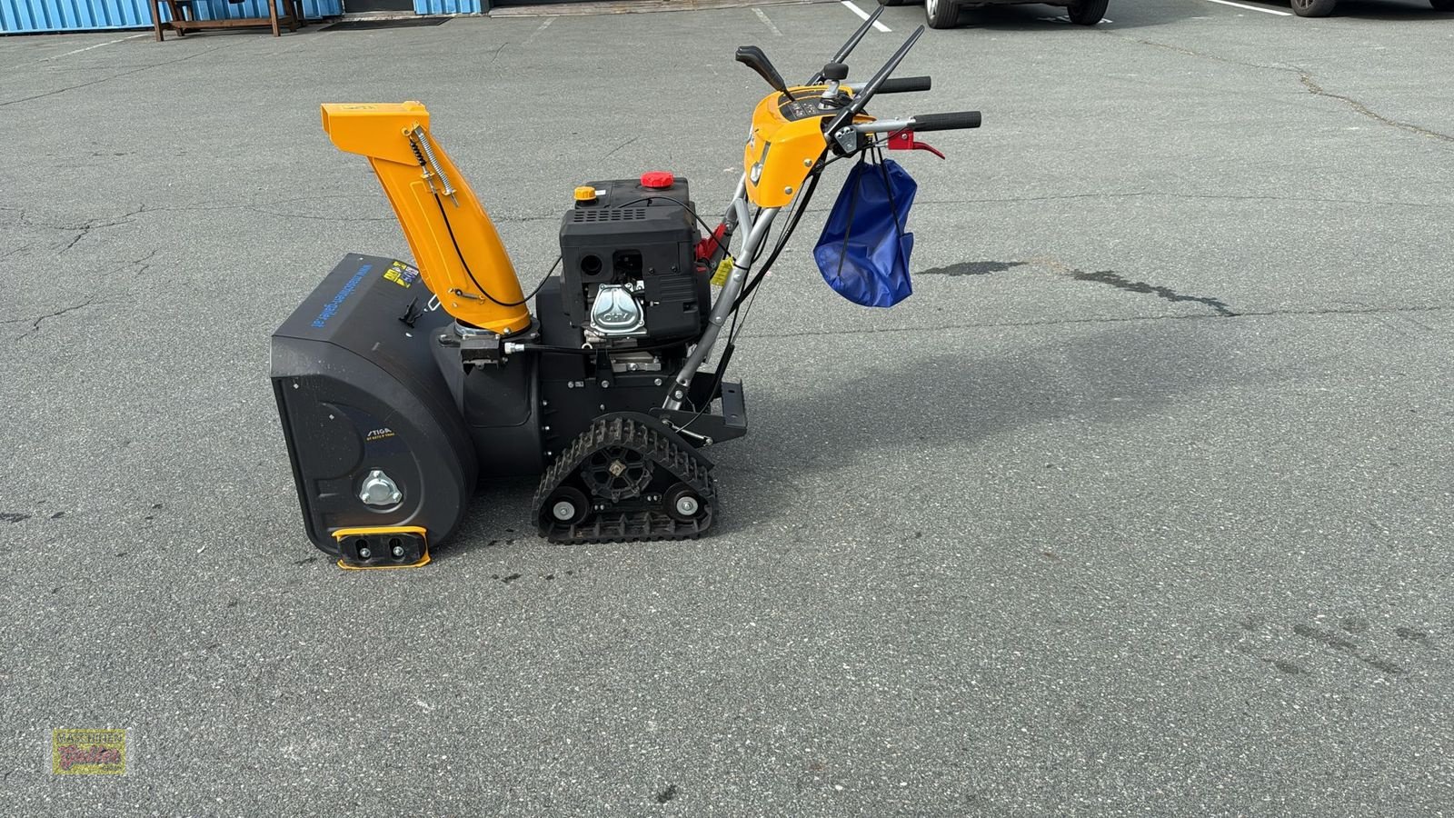 Schneefräse des Typs Stiga ST 726 T Schneefräse mit Raupenantrieb, Gebrauchtmaschine in Kötschach (Bild 1)