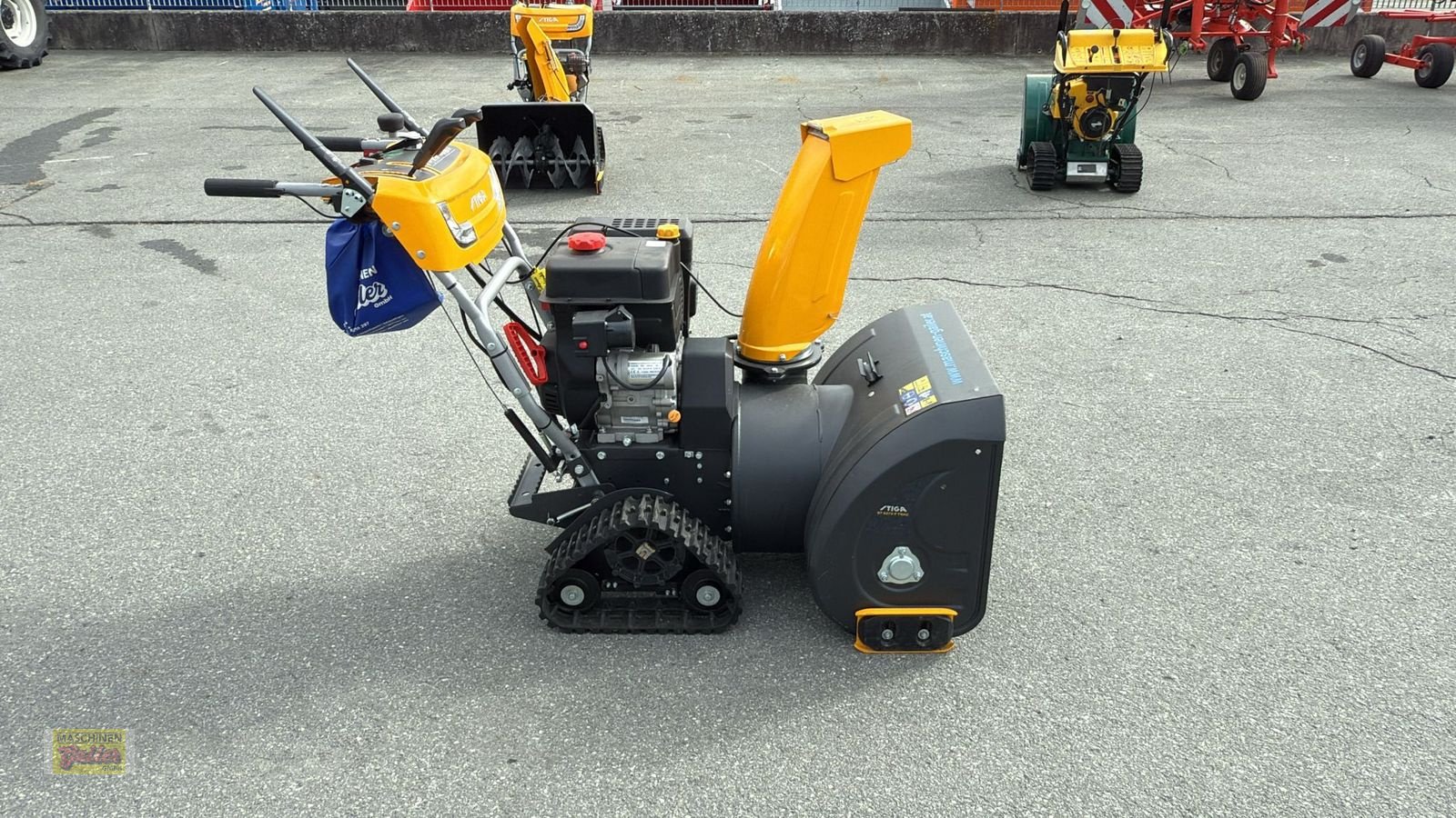 Schneefräse des Typs Stiga ST 726 T Schneefräse mit Raupenantrieb, Gebrauchtmaschine in Kötschach (Bild 3)