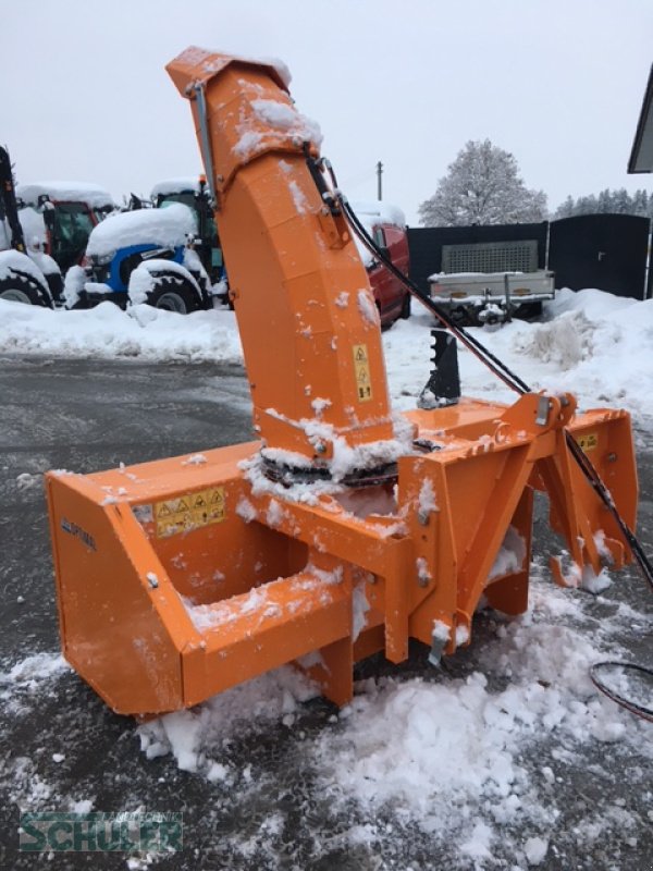 Schneefräse des Typs Trejon SB2202HD, Neumaschine in St. Märgen (Bild 3)