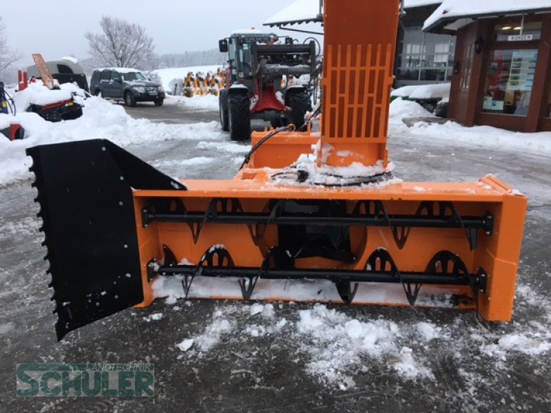 Schneefräse des Typs Trejon SB2202HD, Neumaschine in St. Märgen (Bild 7)