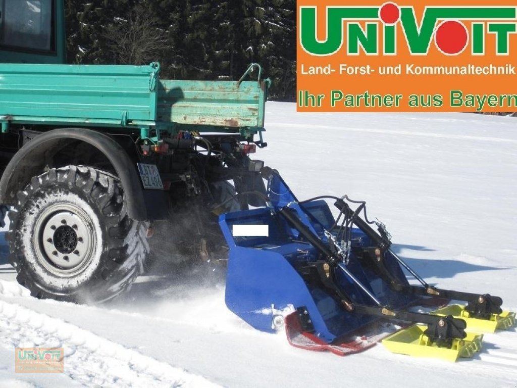 Schneefräse des Typs Univoit Loipenspurgerät Dreipunktanbau Fräse Spurplatten Rodelbahn, Gebrauchtmaschine in Warmensteinach (Bild 1)