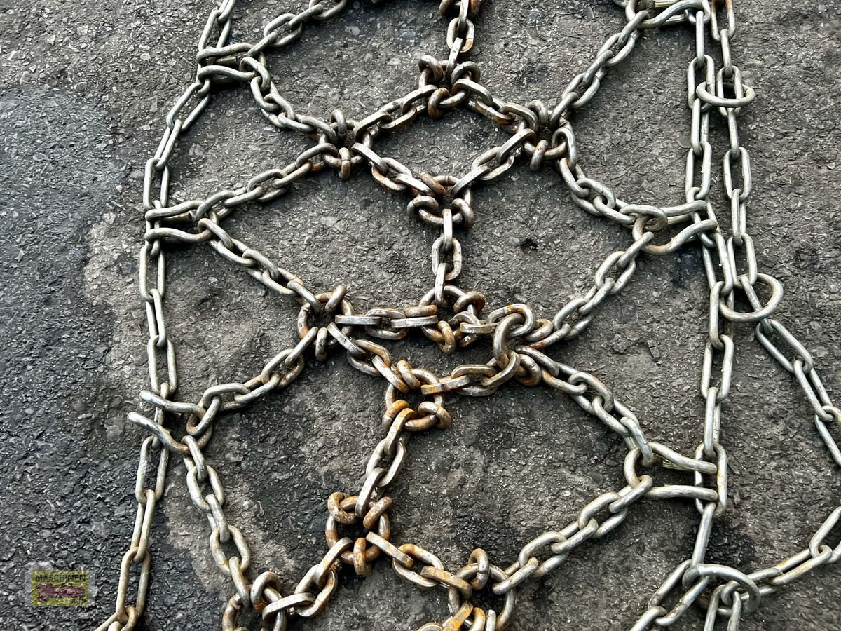 Schneekette of the type KWB Netzketten 8.00-20 (260/80-20) (275/75-20) 8mm, Neumaschine in Kötschach (Picture 3)