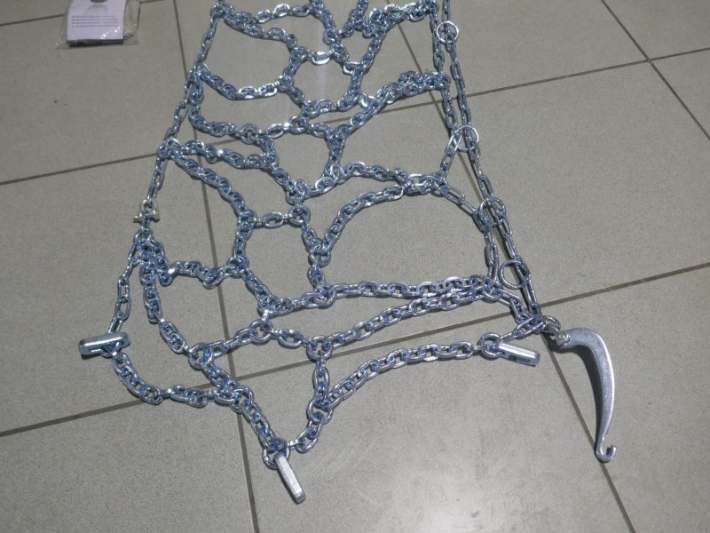 Schneekette типа Ottinger 31x15.50-15 Netzketten, Gebrauchtmaschine в Villach