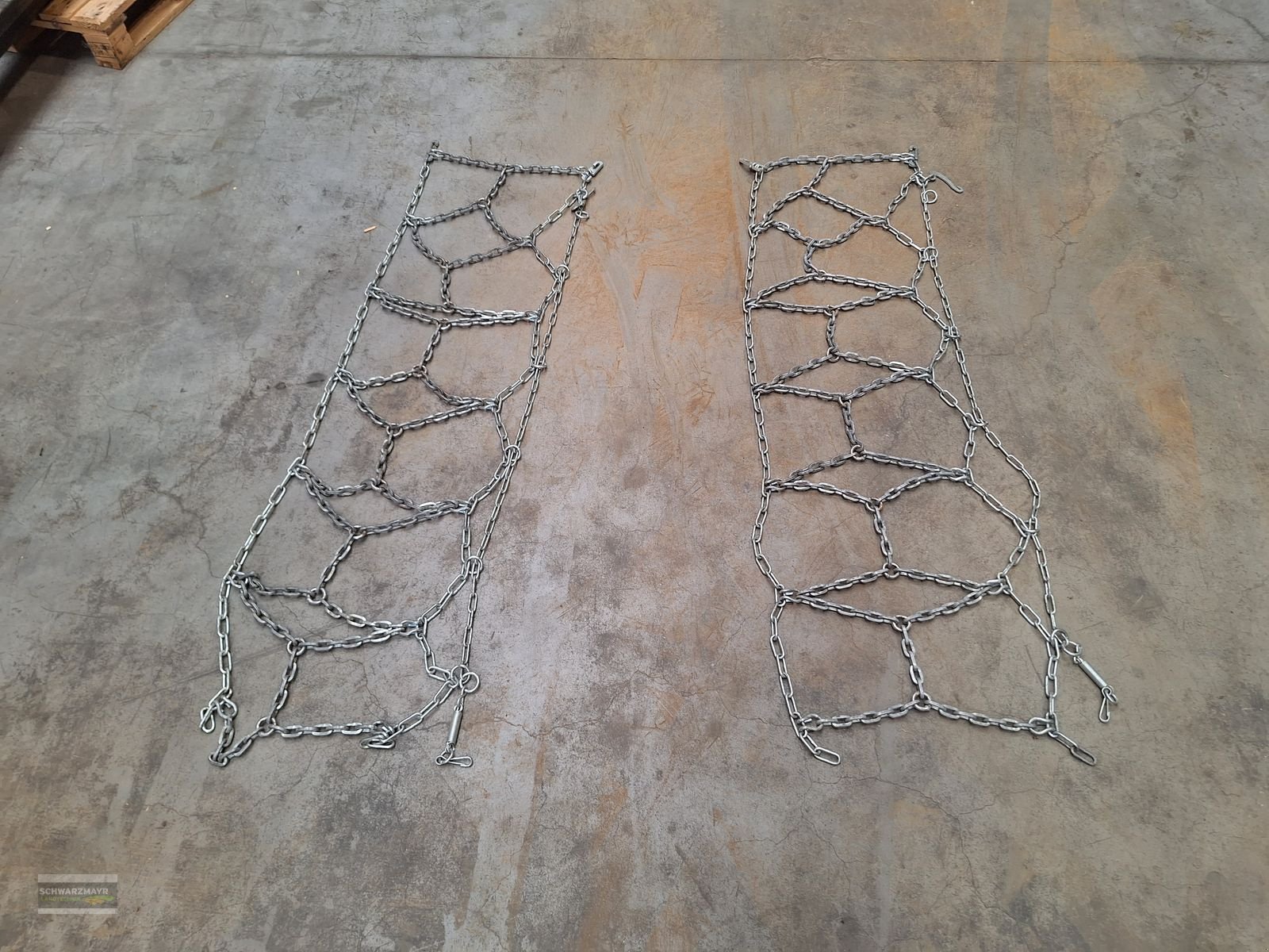 Schneekette des Typs Pewag 11.5/80-15.3, Gebrauchtmaschine in Gampern (Bild 5)