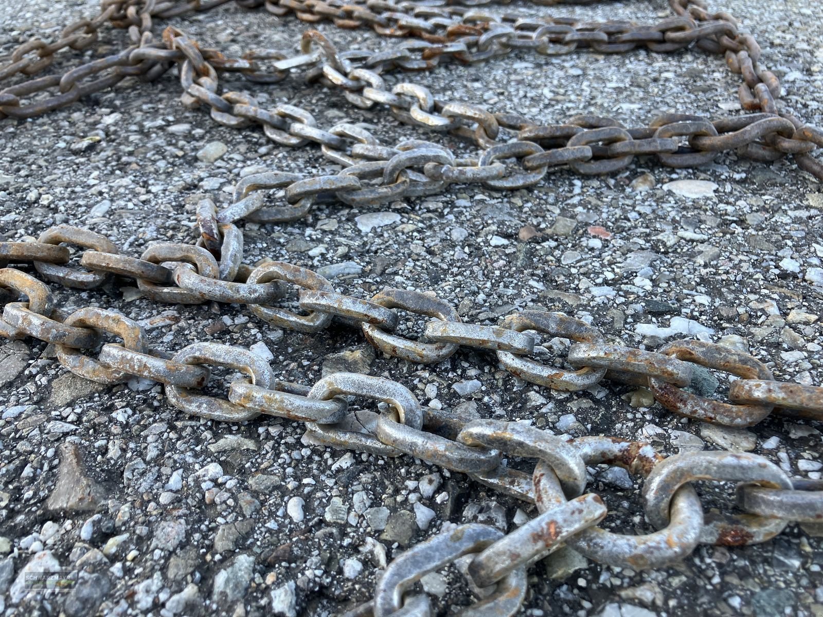 Schneekette des Typs Pewag 300/70-20, Gebrauchtmaschine in Gampern (Bild 11)