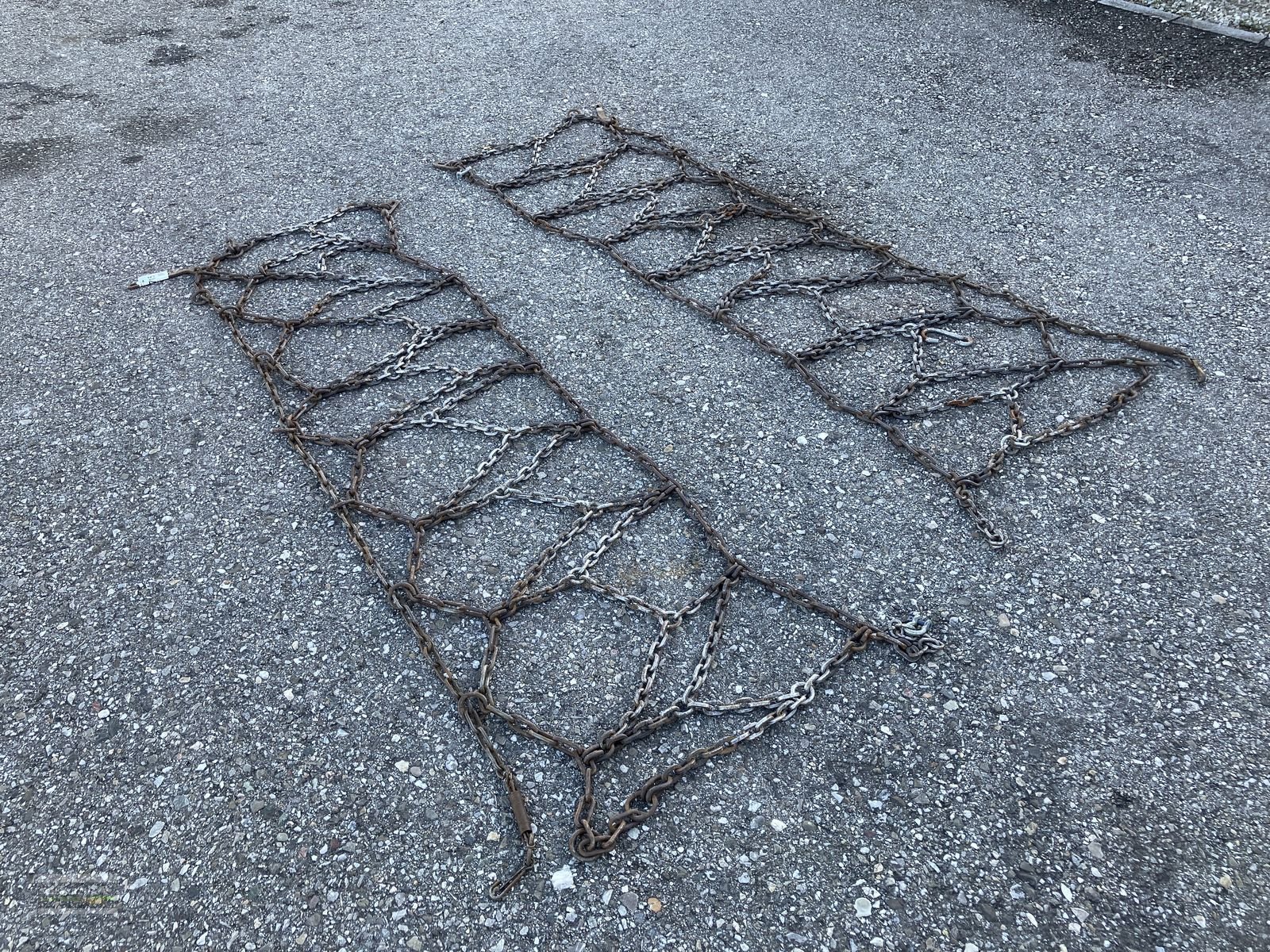 Schneekette des Typs Pewag 300/70-20, Gebrauchtmaschine in Gampern (Bild 5)