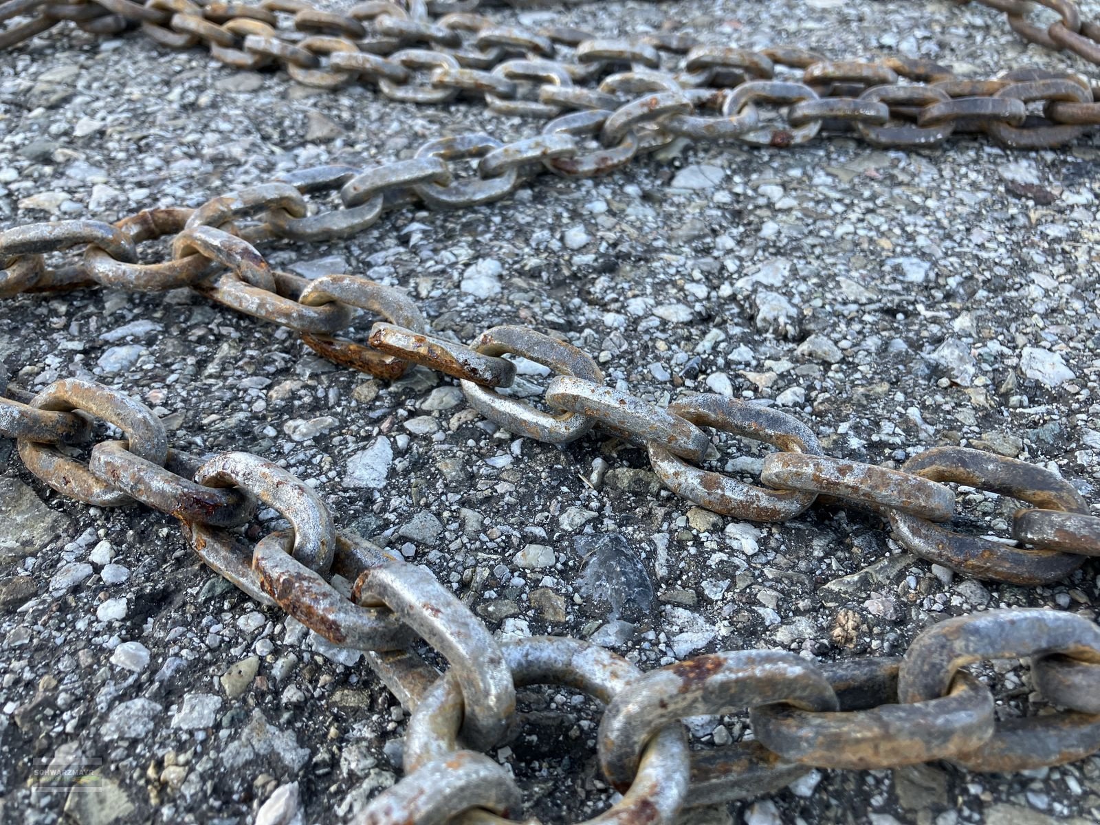 Schneekette des Typs Pewag 300/70-20, Gebrauchtmaschine in Gampern (Bild 10)