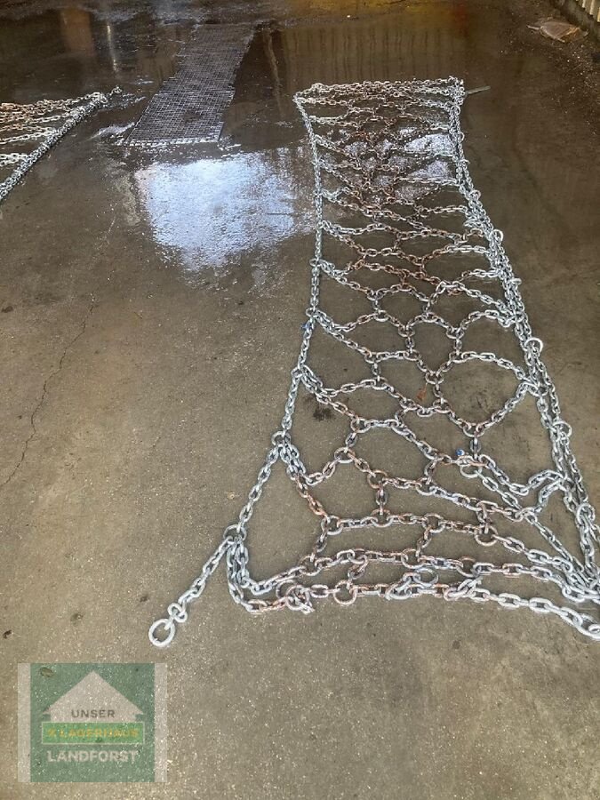 Schneekette of the type Pewag 710/60 R42, Neumaschine in Kapfenberg (Picture 1)