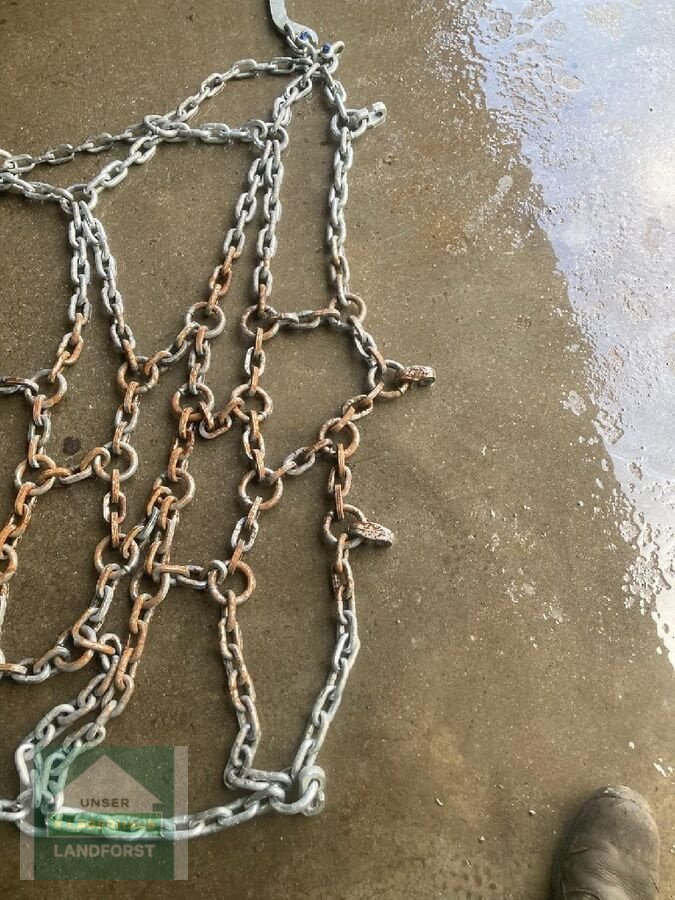 Schneekette of the type Pewag 710/60 R42, Neumaschine in Kapfenberg (Picture 6)