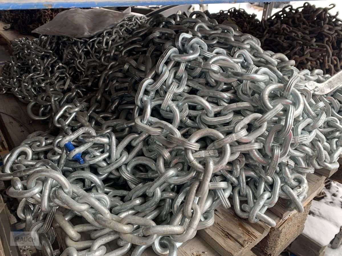 Schneekette des Typs Pewag Schneeketten 600/65-38 10mm Netz, Neumaschine in Eben (Bild 1)