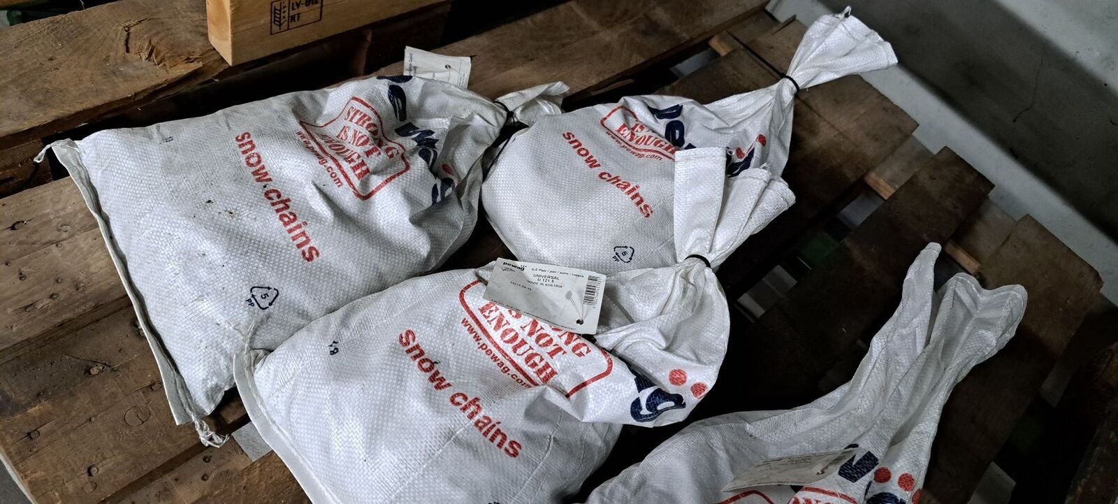 Schneekette of the type Pewag U 121, Neumaschine in Zwettl (Picture 1)