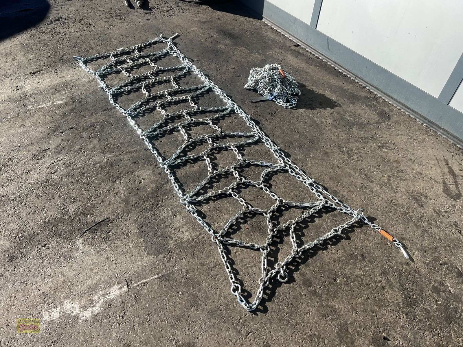 Schneekette des Typs Rex WNL-Netzketten 7 mm zu 380/70R20, Gebrauchtmaschine in Kötschach (Bild 2)