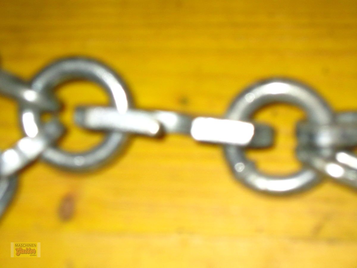 Schneekette of the type Sonstige Netzkette 205/80-14, Neumaschine in Kötschach (Picture 2)