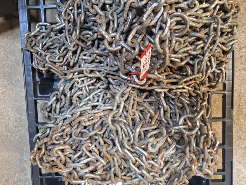 Schneekette des Typs Sonstige Sonstiges, Gebrauchtmaschine in Burgkirchen (Bild 1)