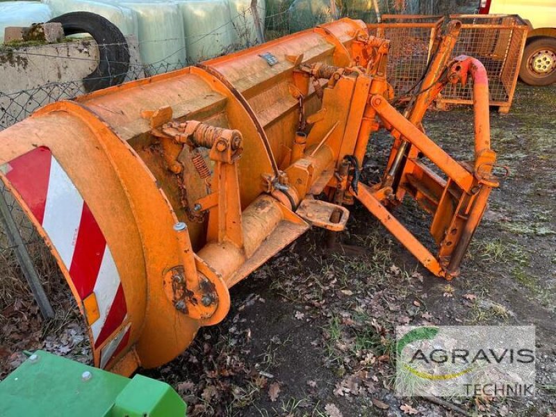 Schneepflug del tipo Aebi Schmidt E5.2, Gebrauchtmaschine en Nartum