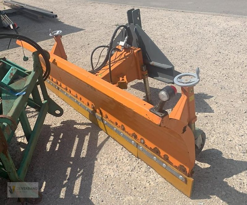 Schneepflug des Typs Bema Schneeschild 700/2550, Gebrauchtmaschine in Fischbach/Clervaux (Bild 1)