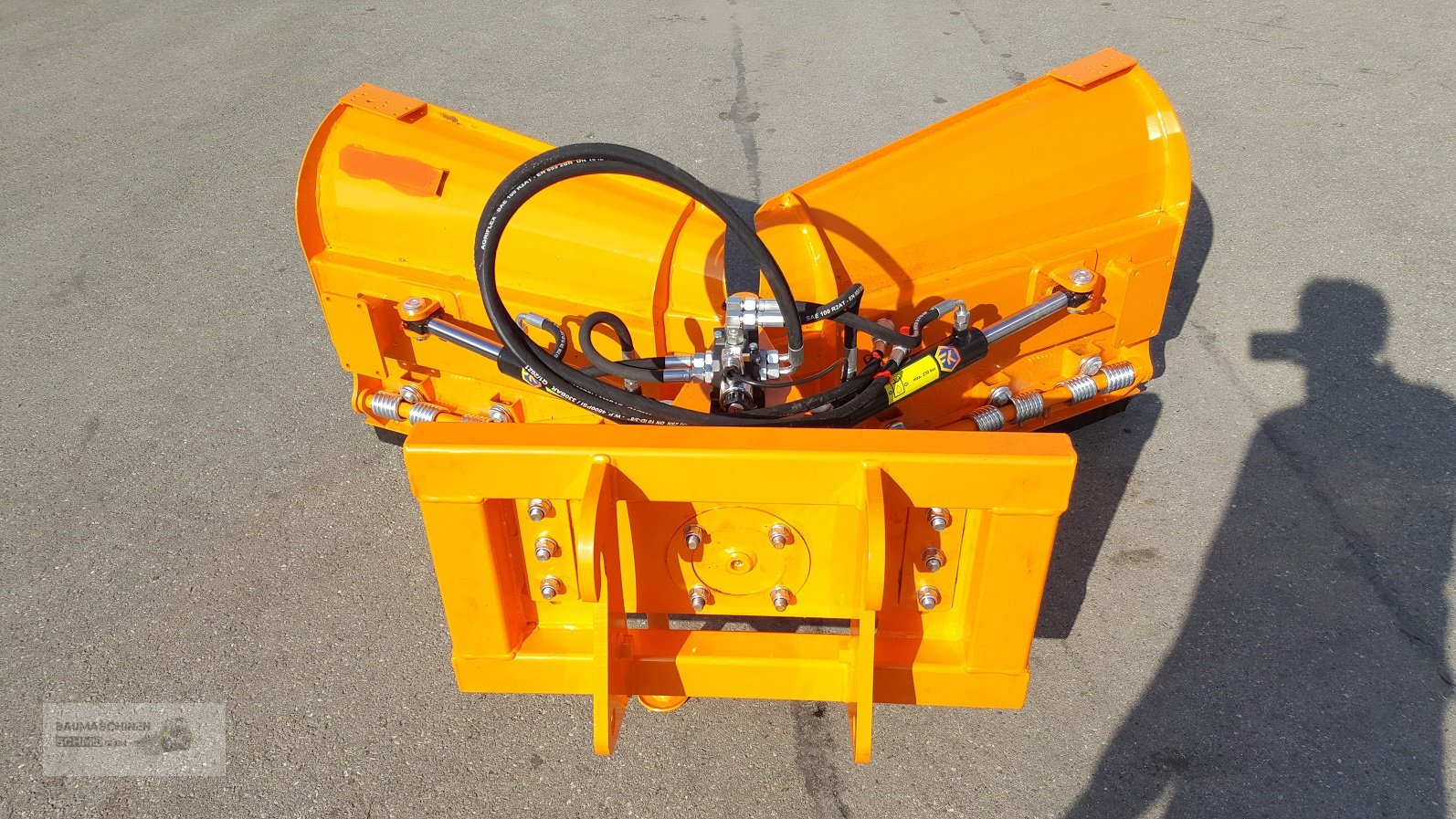 Schneepflug des Typs Bema Vario 1,8m Schneeschild, Neumaschine in Stetten (Bild 3)