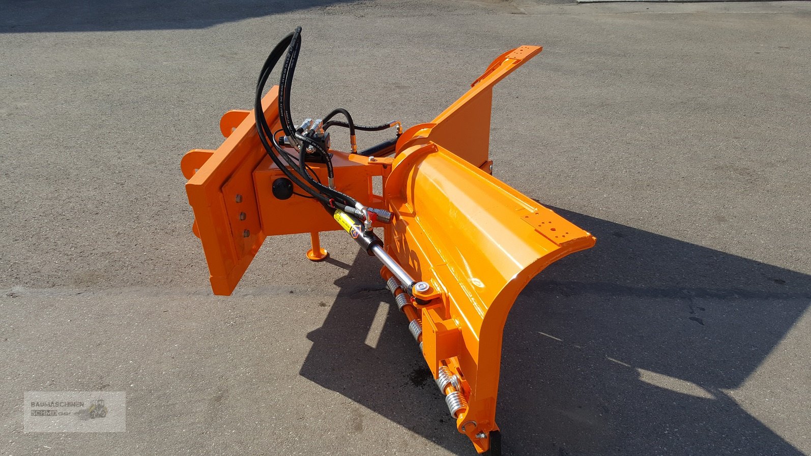 Schneepflug des Typs Bema Vario 1,8m Schneeschild, Neumaschine in Stetten (Bild 4)