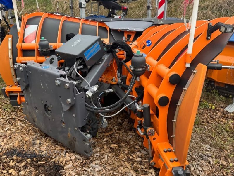 Schneepflug typu Bucher ULN 30, Gebrauchtmaschine v Immendingen (Obrázek 1)