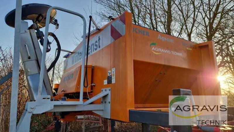 Schneepflug des Typs Bucher YETI W20T, Gebrauchtmaschine in Königslutter (Bild 2)