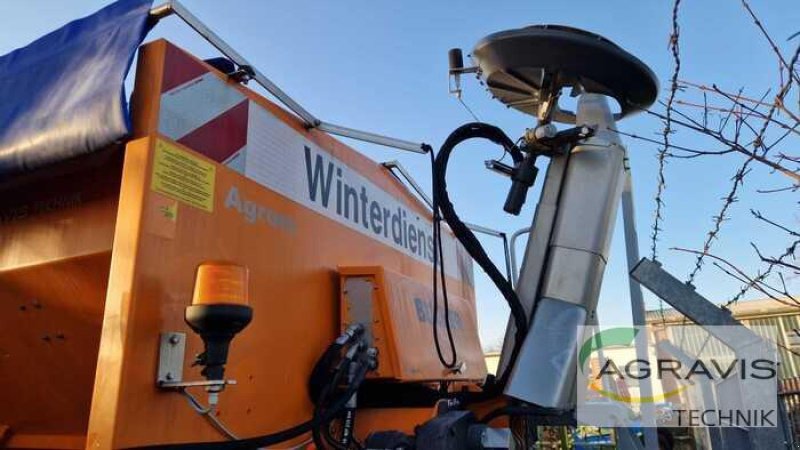 Schneepflug des Typs Bucher YETI W20T, Gebrauchtmaschine in Königslutter (Bild 4)