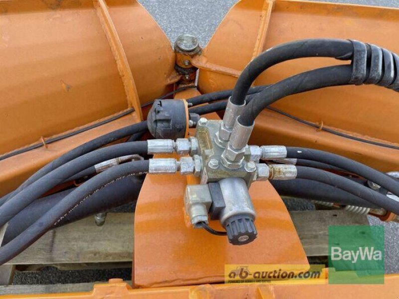 Schneepflug des Typs Düvelsdorf DSPK 2,00 M, Gebrauchtmaschine in Bamberg (Bild 5)