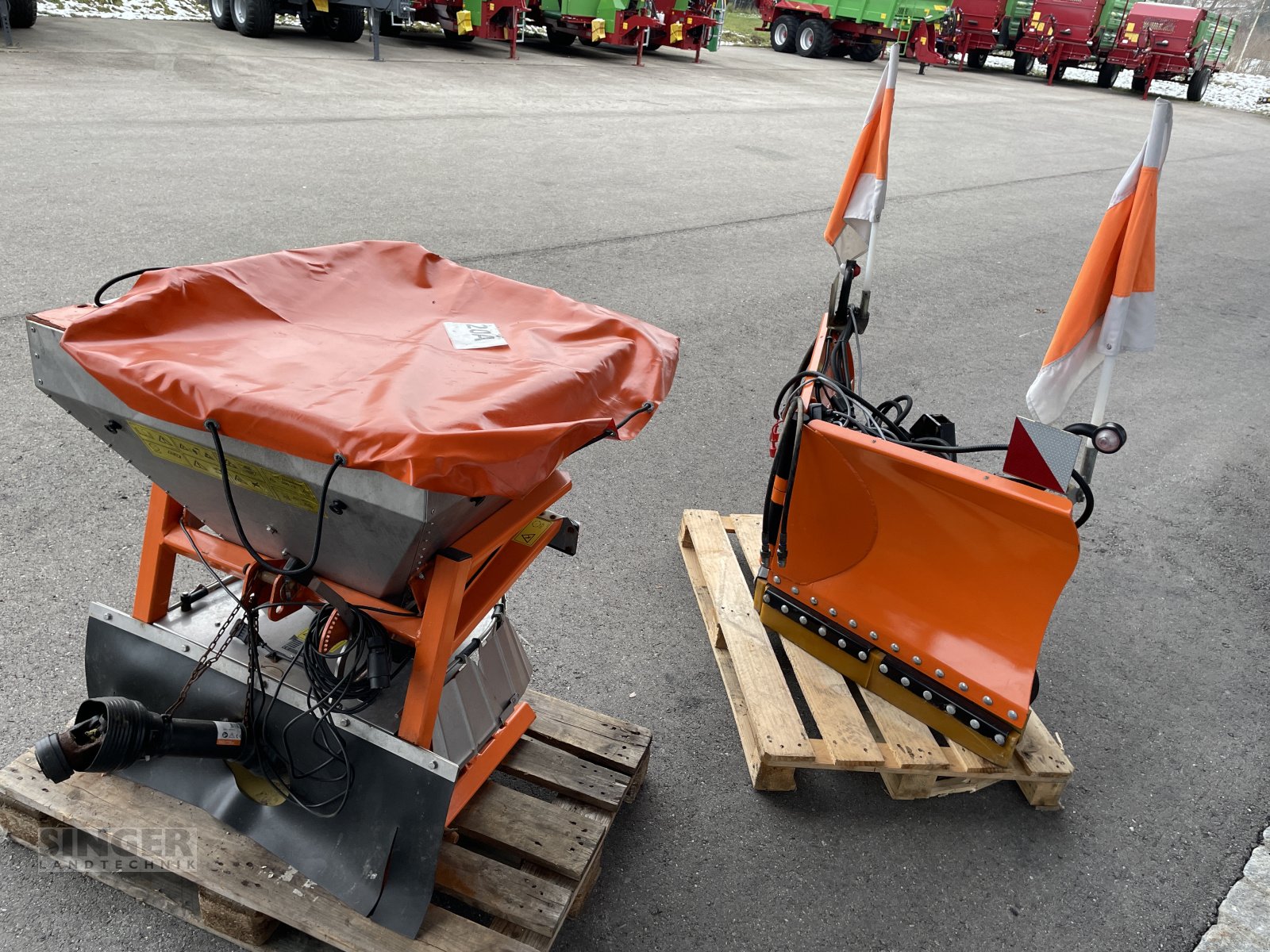 Schneepflug des Typs EcoTech Winterschlussverkauf Winteraktion EcoTech Salzstreuer&Schneepflug, Gebrauchtmaschine in Biessenhofen (Bild 5)