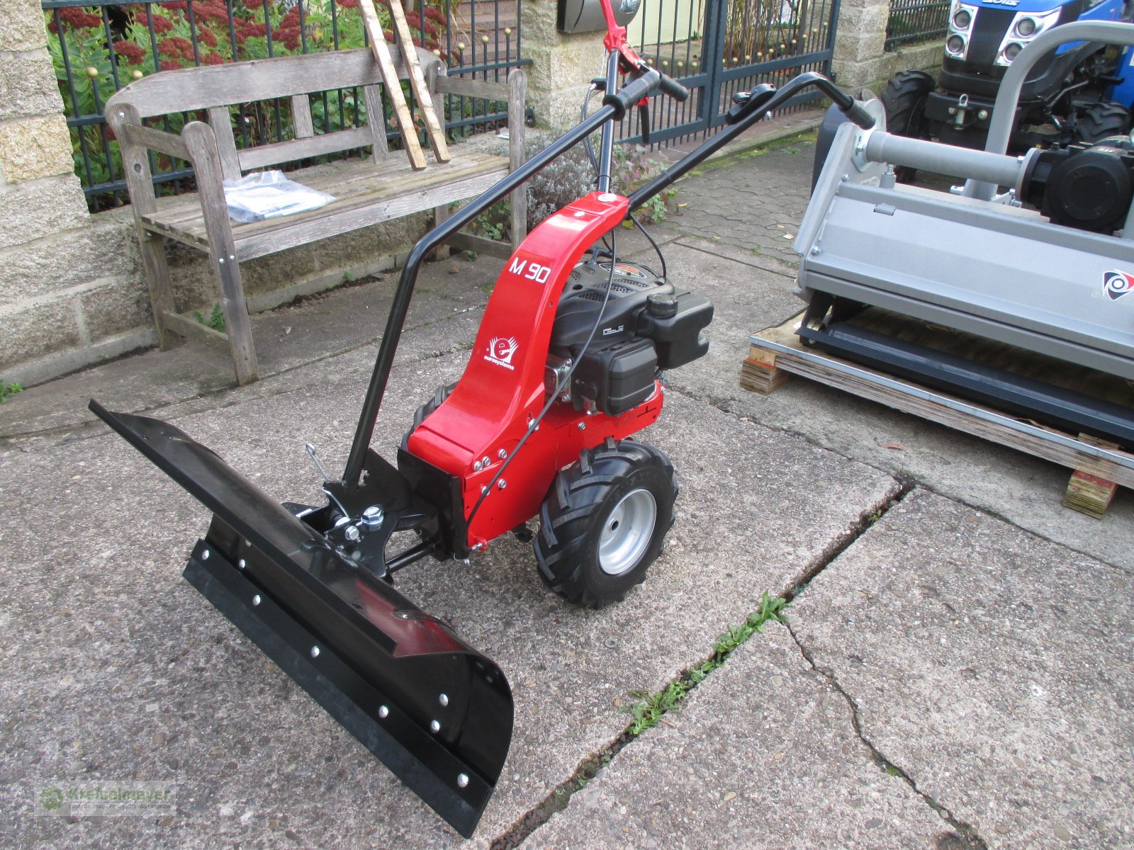 Schneepflug typu Eurosystems M90 mit Schneeräumschild 85 cm, Neumaschine v Feuchtwangen (Obrázek 1)