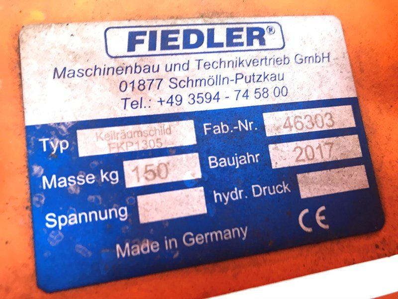 Schneepflug des Typs Fiedler FKP1305, Ausstellungsmaschine in Regensdorf (Bild 4)