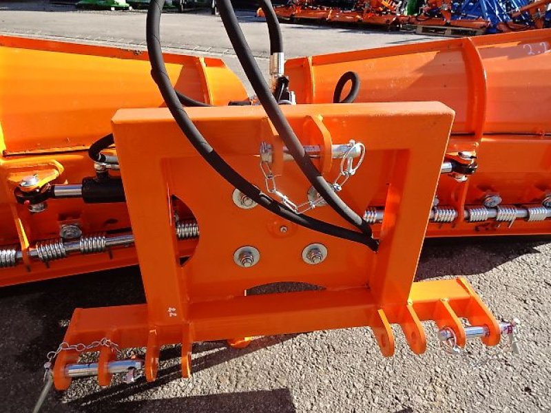 Schneepflug Türe ait H-L-M NEUER- 2,2 Meter Varioschneepflug - Hydraulisch, Neumaschine içinde Neureichenau (resim 10)