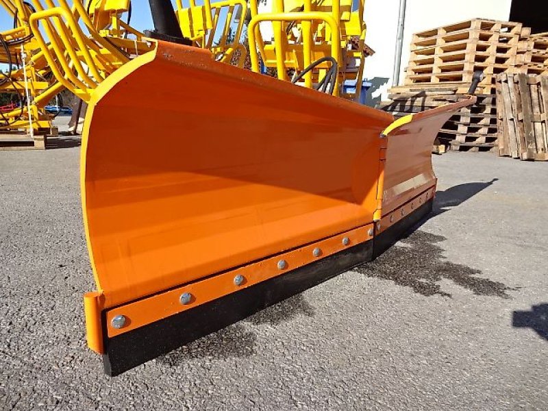 Schneepflug Türe ait H-L-M NEUER- 2,2 Meter Varioschneepflug - Hydraulisch, Neumaschine içinde Neureichenau (resim 4)