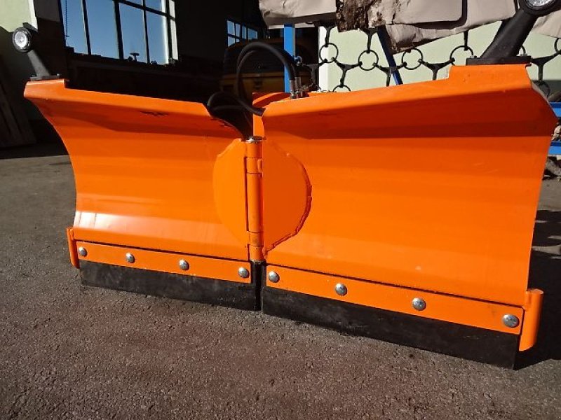 Schneepflug des Typs H-L-M Varioschneepflug 1,3 Meter- Hydraulische Verstellung, Neumaschine in Neureichenau (Bild 5)