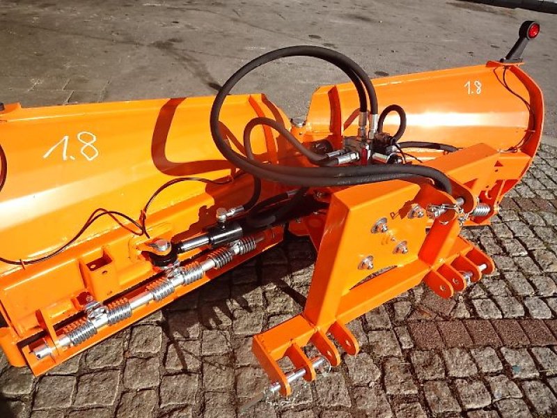 Schneepflug Türe ait H-L-M Varioschneepflug 1,8 Meter- Hydraulisch, Neumaschine içinde Neureichenau (resim 10)