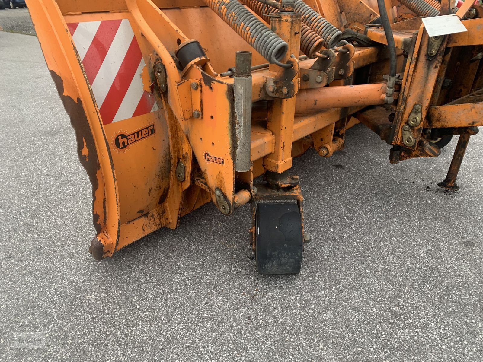 Schneepflug Türe ait Hauer Schneepflug SRS 2600, Gebrauchtmaschine içinde Eben (resim 9)