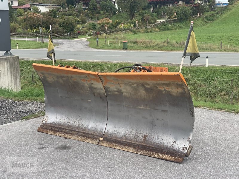 Schneepflug des Typs Hauer Schneepflug SRS 2600, Gebrauchtmaschine in Eben (Bild 1)