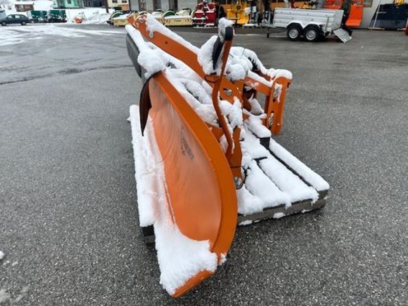 Schneepflug typu Hauer Schneeschild SRS-3L 3200 mit Kuppelplatte, Neumaschine v Tamsweg (Obrázek 15)