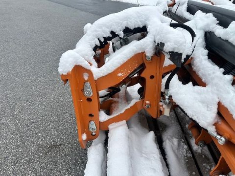 Schneepflug typu Hauer Schneeschild SRS-3L 3200 mit Kuppelplatte, Neumaschine v Tamsweg (Obrázek 8)