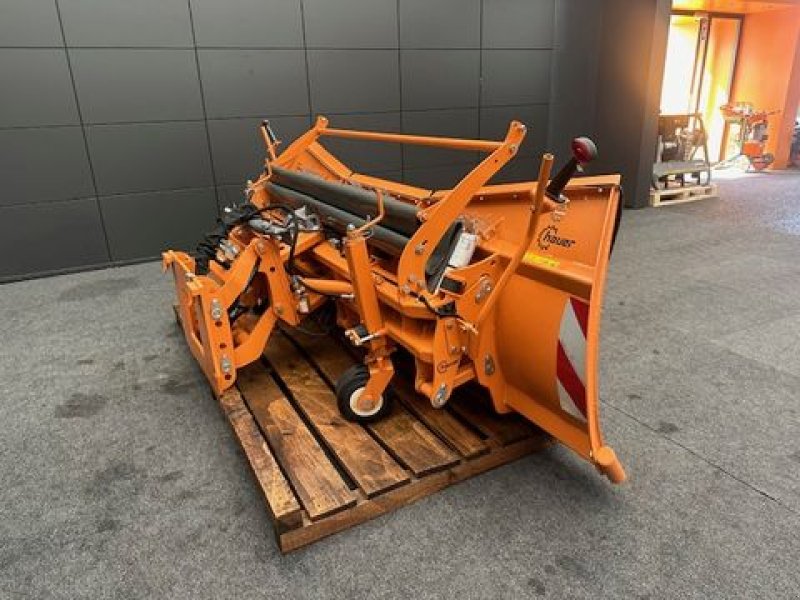 Schneepflug del tipo Hauer Schneeschild SRS-3L 3200 mit Kuppelplatte, Neumaschine en Tamsweg (Imagen 7)