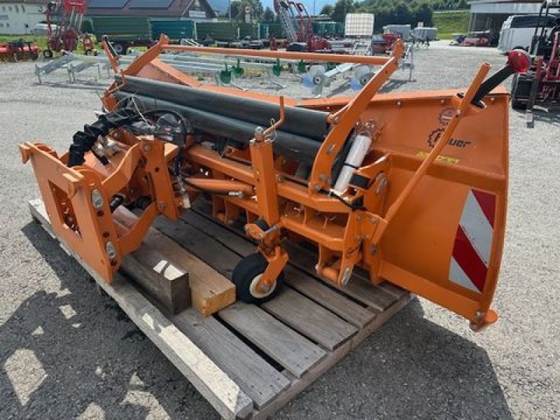 Schneepflug типа Hauer Schneeschild SRS-3L 3200 mit Kuppelplatte, Neumaschine в Tamsweg (Фотография 26)