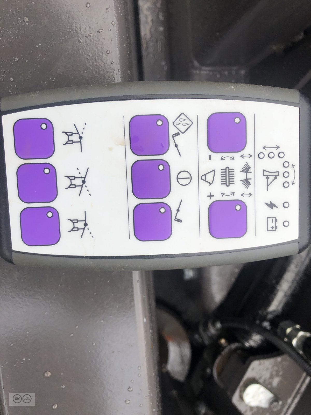 Schneepflug des Typs Holms PV28, Gebrauchtmaschine in Titisee-Neustadt (Bild 10)