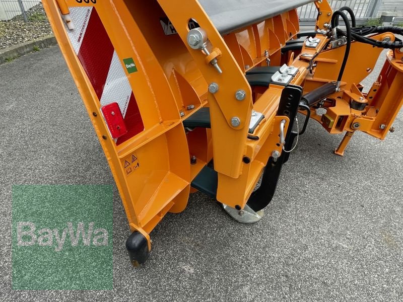 Schneepflug des Typs Hydrac ES-III-300 GT, Gebrauchtmaschine in Bamberg (Bild 7)