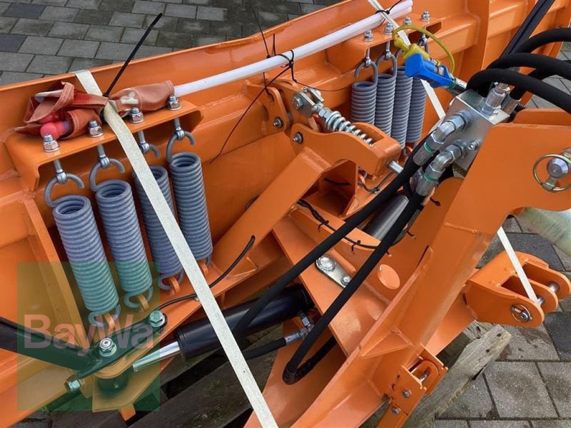 Schneepflug du type Hydrac GEBR. UNI-290, Gebrauchtmaschine en Heilbronn (Photo 3)