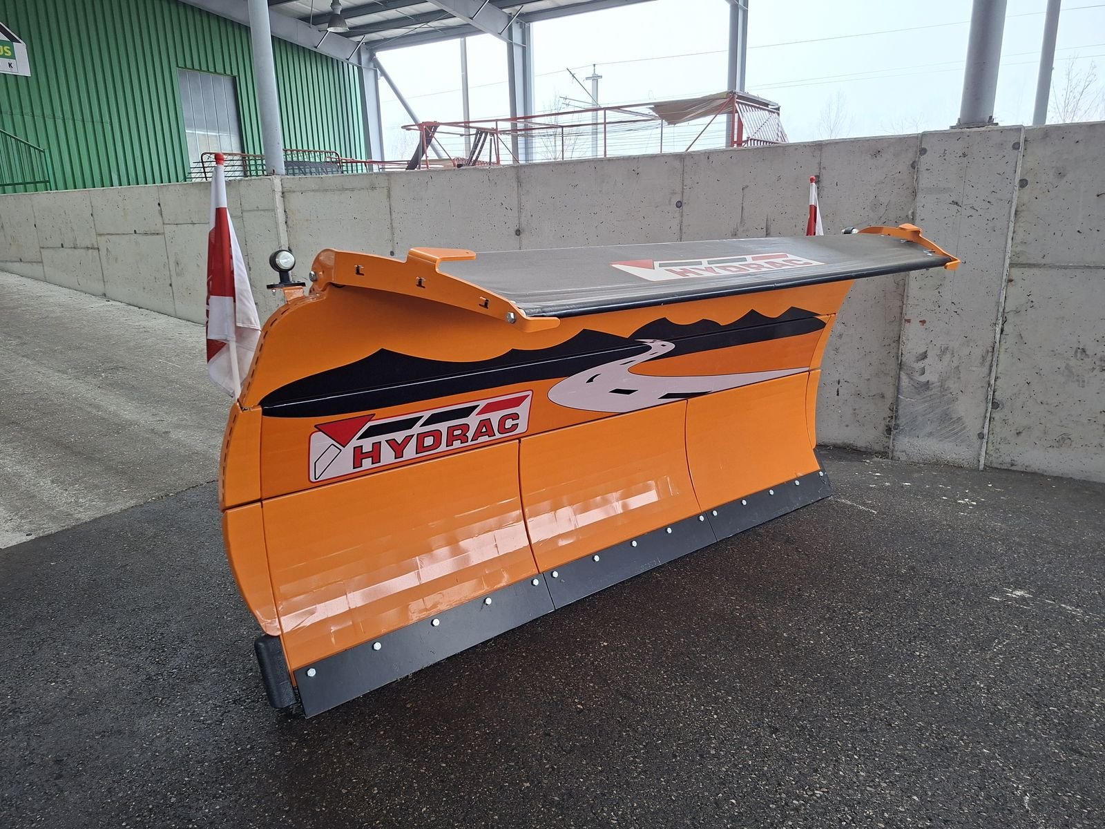 Schneepflug van het type Hydrac Paratec PT III 300, Neumaschine in Bergheim (Foto 1)