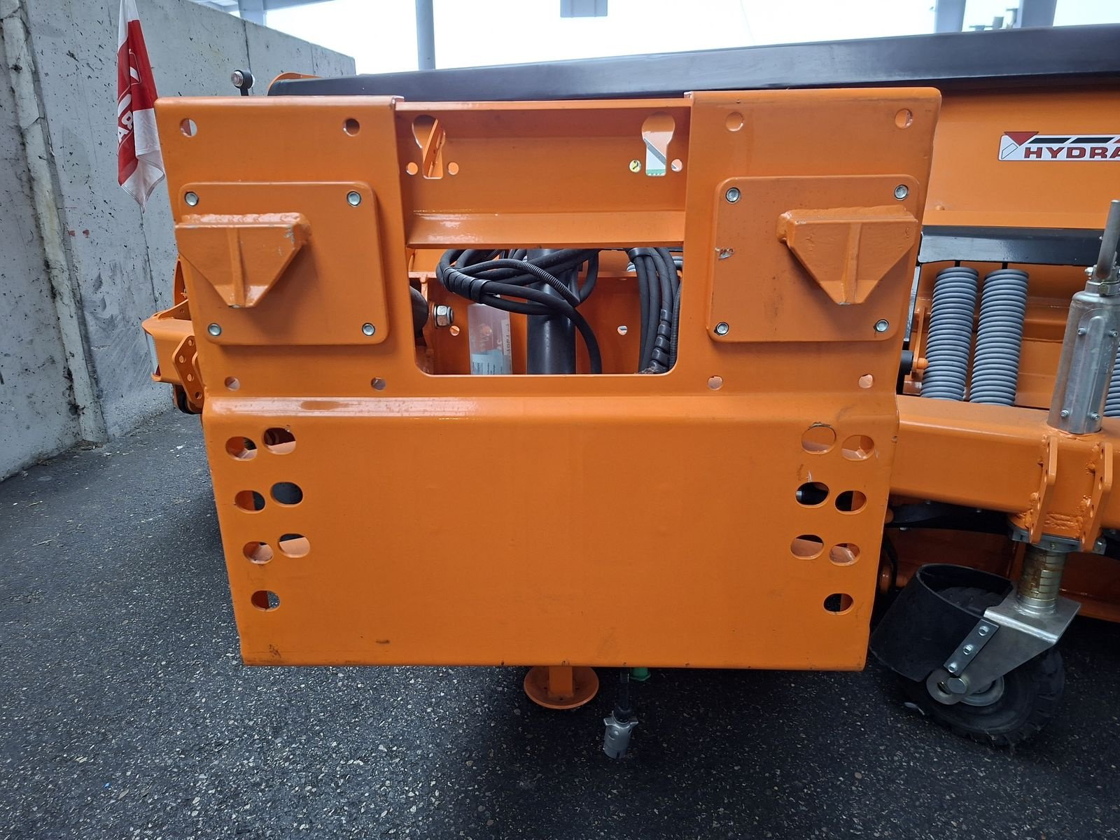 Schneepflug van het type Hydrac Paratec PT III 300, Neumaschine in Bergheim (Foto 3)