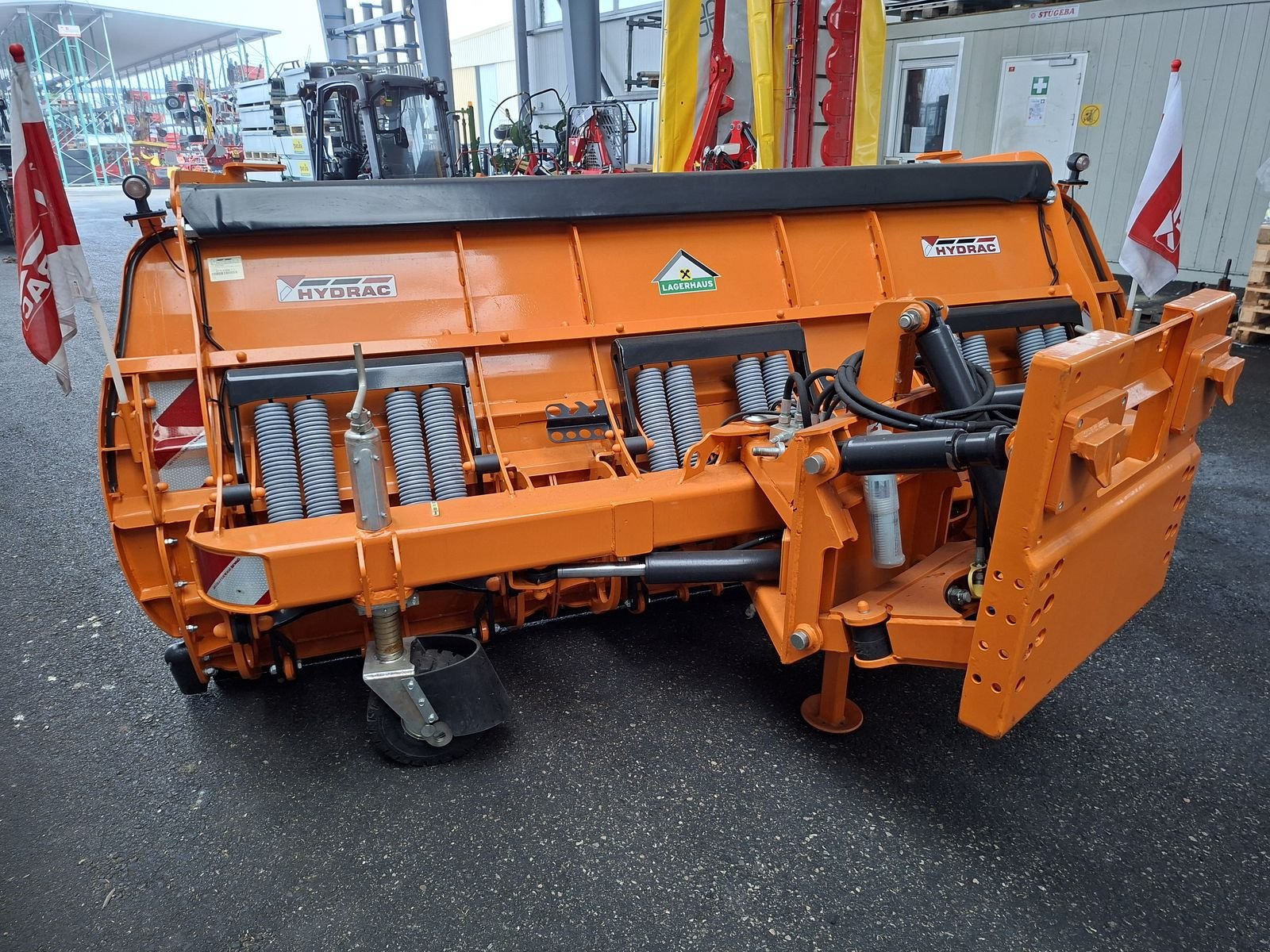 Schneepflug van het type Hydrac Paratec PT III 300, Neumaschine in Bergheim (Foto 2)